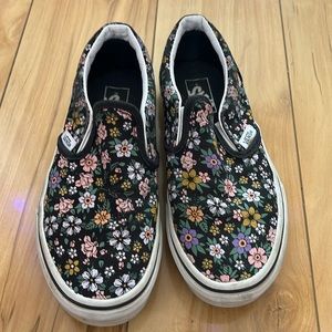 Girls Vans Slip On Sneakers